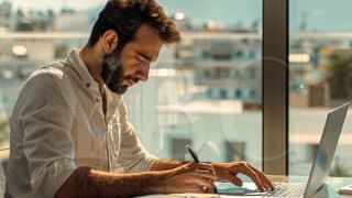 How might tech enterprises in Cyprus exploit fiscal perks via the Intellectual Property Box scheme?