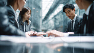 Оказание консультационных услуг в МФЦА