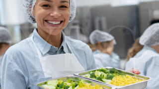 Получить разрешение на поставку школьного питания в Дубае