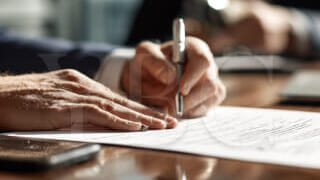 Прием депозитов в МФЦА: как устроена лицензия AFSA и режим банковских вкладов