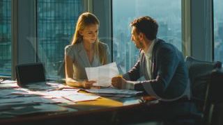 Внесение изменений в компанию в Гонконге