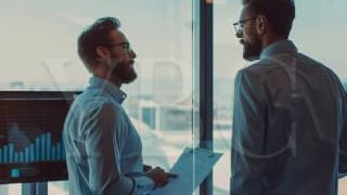 支持在阿曼的投资活动